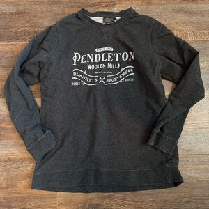 Pendleton Gray Crewneck Sweater with Ribbed Cuffs size Large Fitted